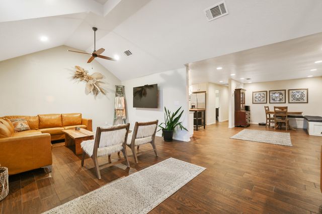 20375 Avenue 376, Woodlake, CA 93286