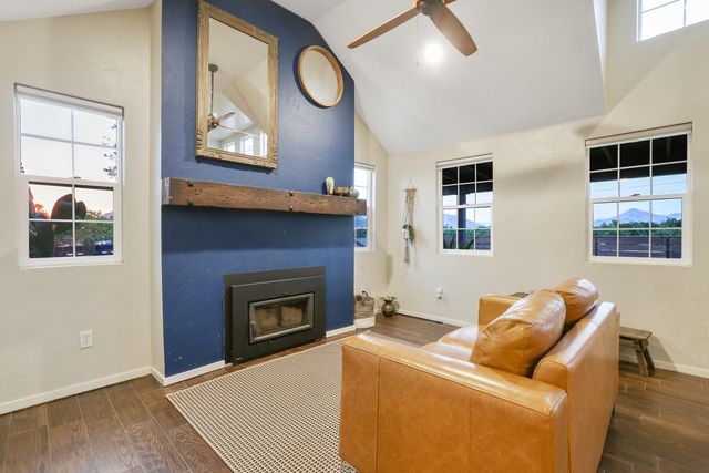 20375 Avenue 376, Woodlake, CA 93286