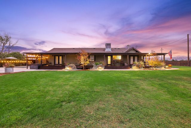 20375 Avenue 376, Woodlake, CA 93286