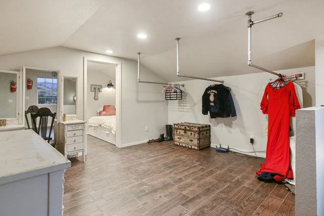 20375 Avenue 376, Woodlake, CA 93286