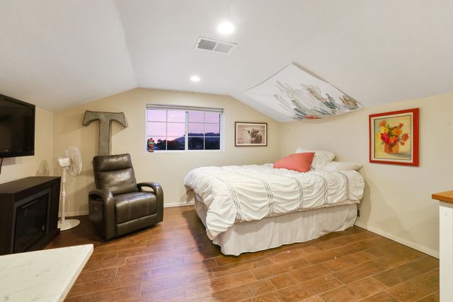 20375 Avenue 376, Woodlake, CA 93286