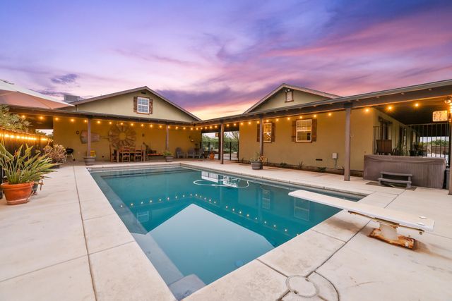 20375 Avenue 376, Woodlake, CA 93286