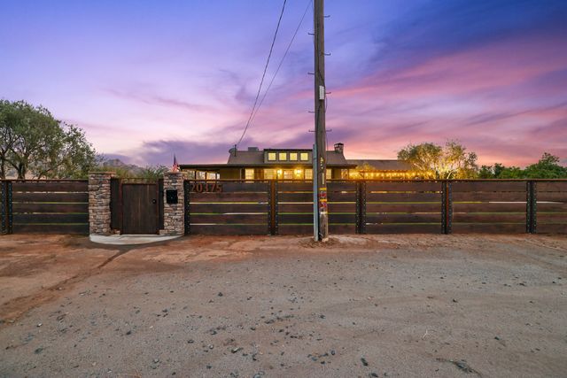 20375 Avenue 376, Woodlake, CA 93286