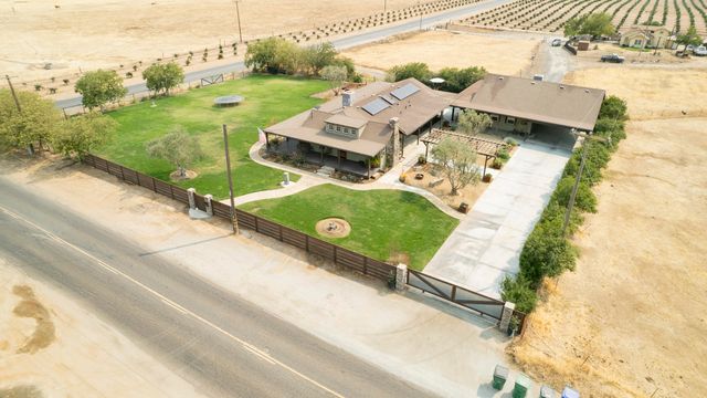 20375 Avenue 376, Woodlake, CA 93286