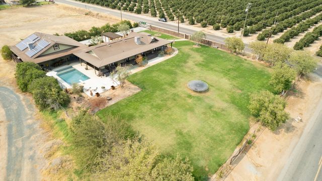 20375 Avenue 376, Woodlake, CA 93286