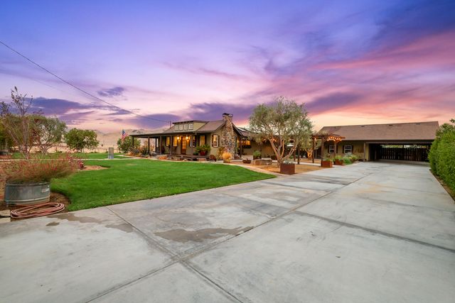 20375 Avenue 376, Woodlake, CA 93286