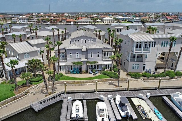 3700 Island Moorings Pkwy 13, Port Aransas, TX 78373