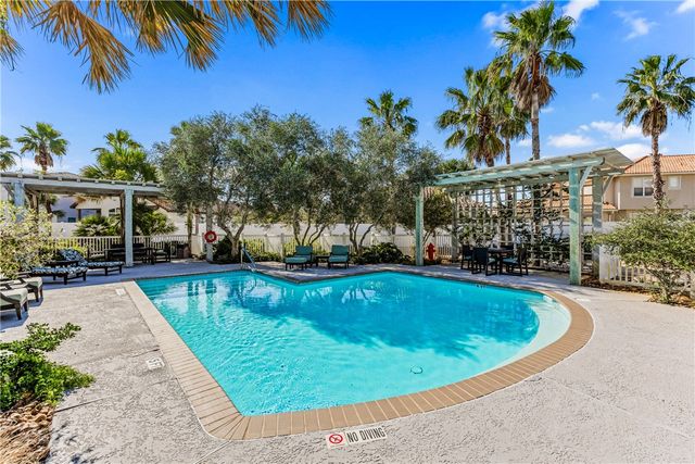 3700 Island Moorings Pkwy 13, Port Aransas, TX 78373