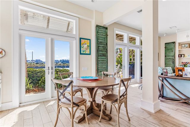 3700 Island Moorings Pkwy 13, Port Aransas, TX 78373