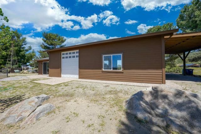 21057 Sutherland Dam Road, Ramona, CA 92065