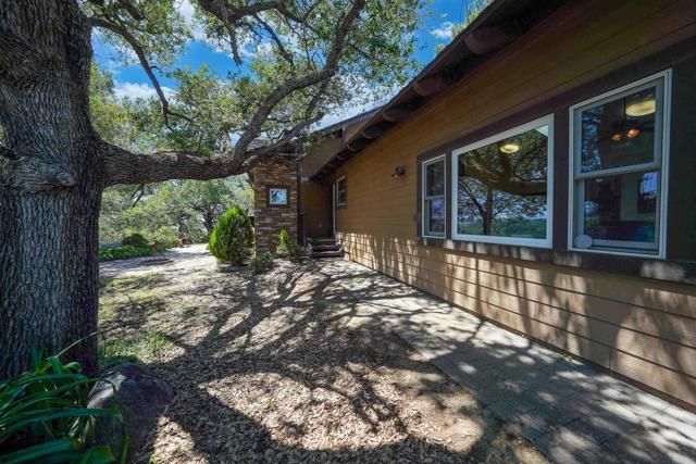 21057 Sutherland Dam Road, Ramona, CA 92065