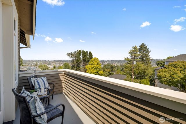 4047 Willams Avenue W, Seattle, WA 98199