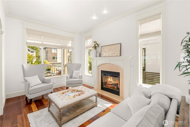4047 Willams Avenue W, Seattle, WA 98199