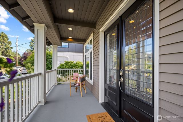4047 Willams Avenue W, Seattle, WA 98199