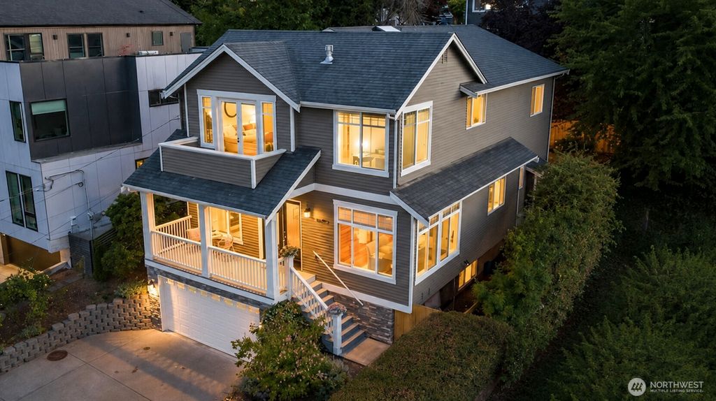 4047 Willams Avenue W, Seattle, WA 98199