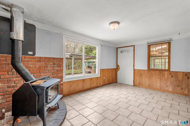 205 Nichols Avenue, Shelton, CT 06484
