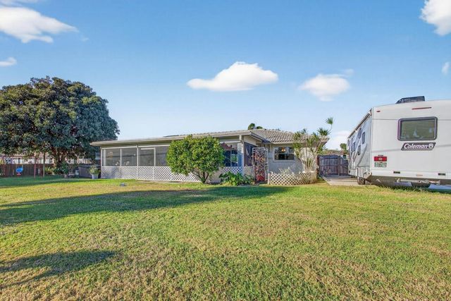 3360 Pebble Beach Drive, Lake Worth, FL 33467