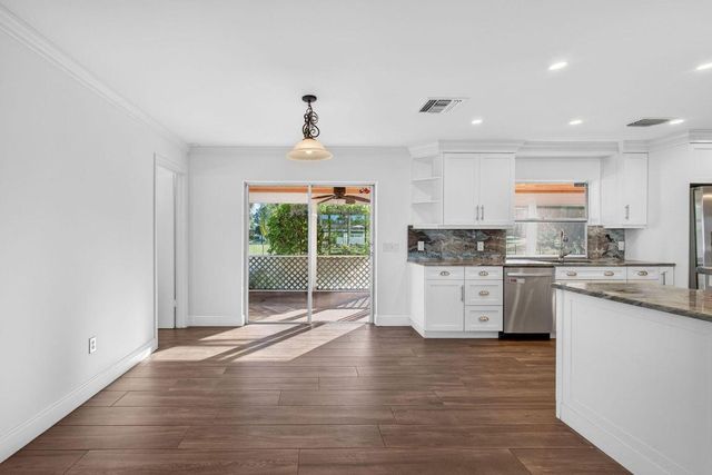 3360 Pebble Beach Drive, Lake Worth, FL 33467