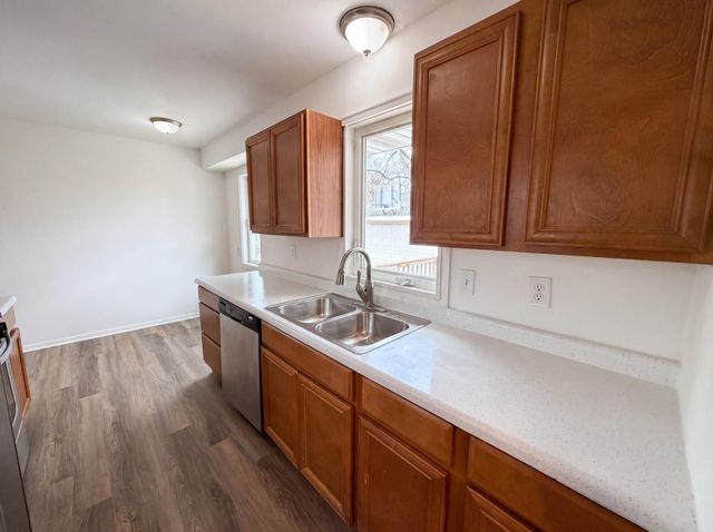 6319 Perry Avenue N, Brooklyn Center, MN 55429