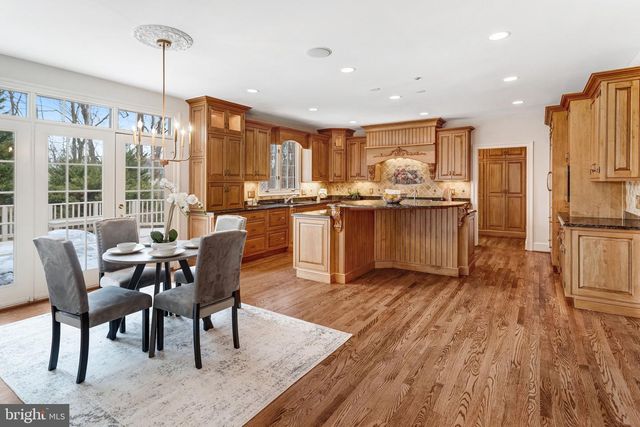 1008 JARVIS CT, Mclean, VA 22101