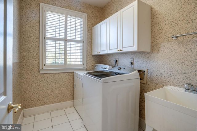 1008 JARVIS CT, Mclean, VA 22101