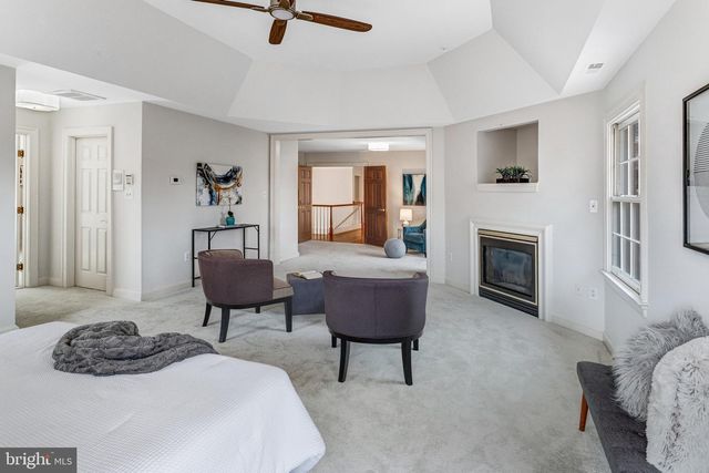 1008 JARVIS CT, Mclean, VA 22101