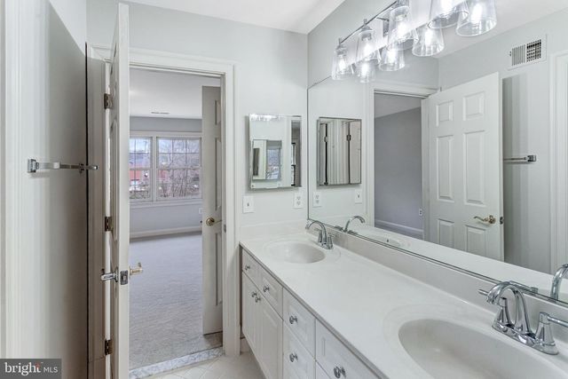 1008 JARVIS CT, Mclean, VA 22101