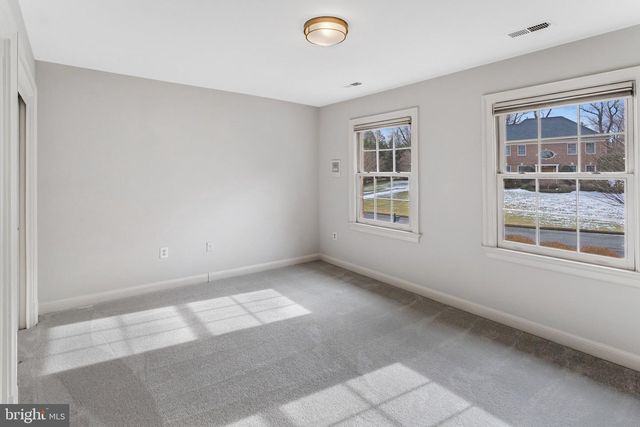 1008 JARVIS CT, Mclean, VA 22101