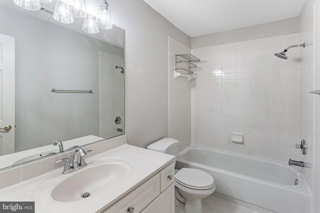 1008 JARVIS CT, Mclean, VA 22101