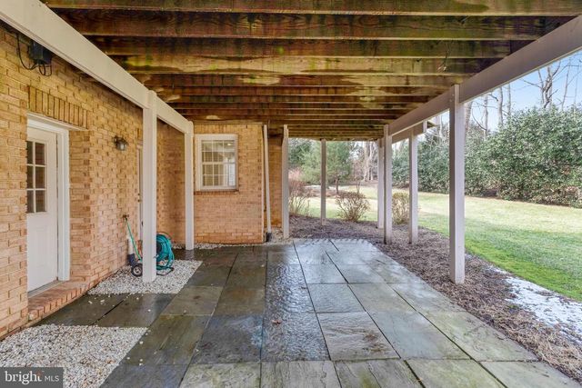 1008 JARVIS CT, Mclean, VA 22101