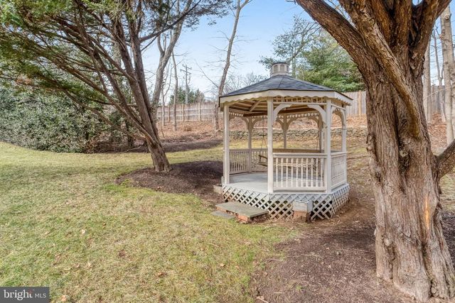 1008 JARVIS CT, Mclean, VA 22101