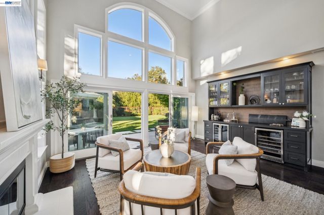 1026 McCauley Rd, Danville, CA 94526
