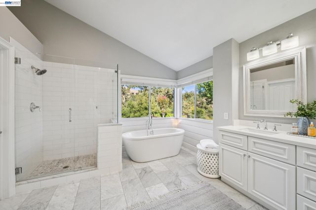 1026 McCauley Rd, Danville, CA 94526