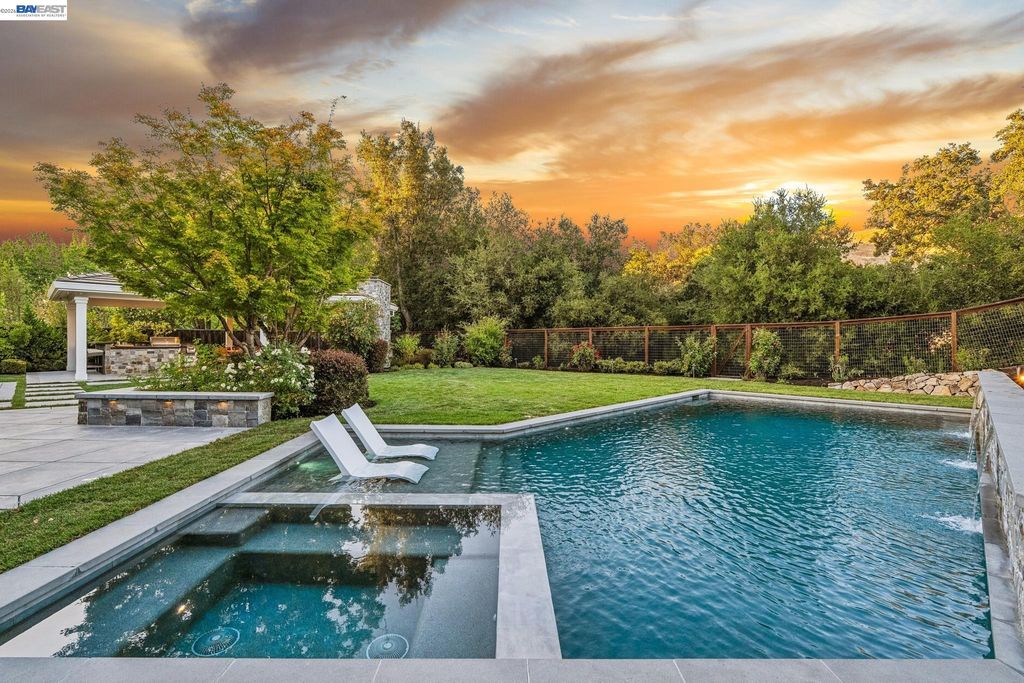 1026 McCauley Rd, Danville, CA 94526