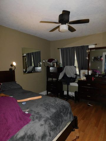 605 N F Street, Tulare, CA 93274