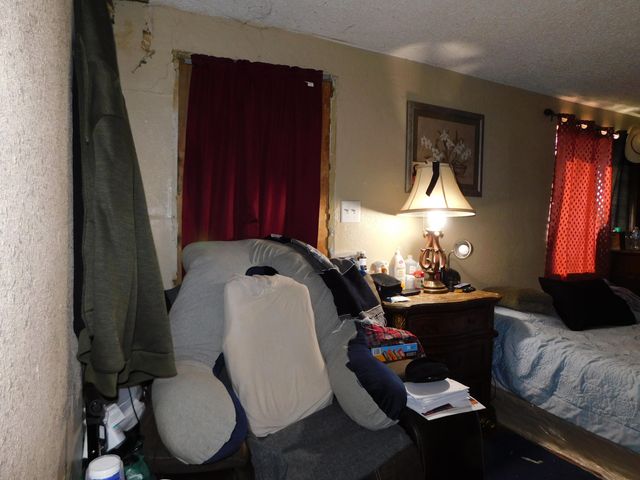 605 N F Street, Tulare, CA 93274