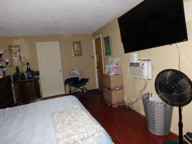 605 N F Street, Tulare, CA 93274