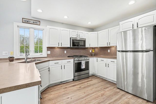 3575 Walnut Court, Hamilton, MI 49419