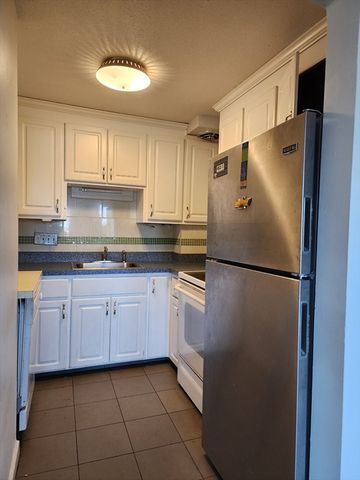 91 Washington Street 18, Quincy, MA 02169