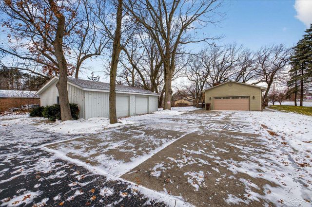 2314 S Huron Road, Kawkawlin Twp, MI 48631