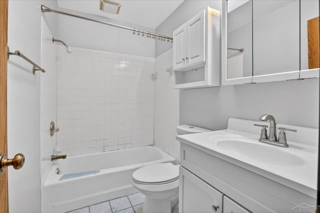 2314 S Huron Road, Kawkawlin Twp, MI 48631