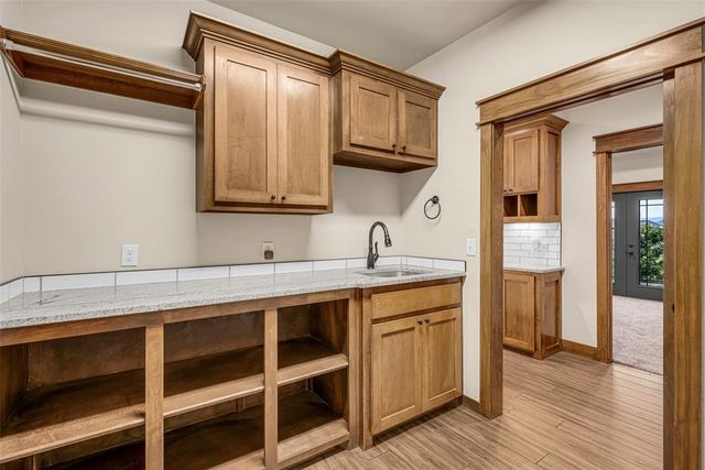 365 NW Mountain Lake Crest Crest, Lawton, OK 73507