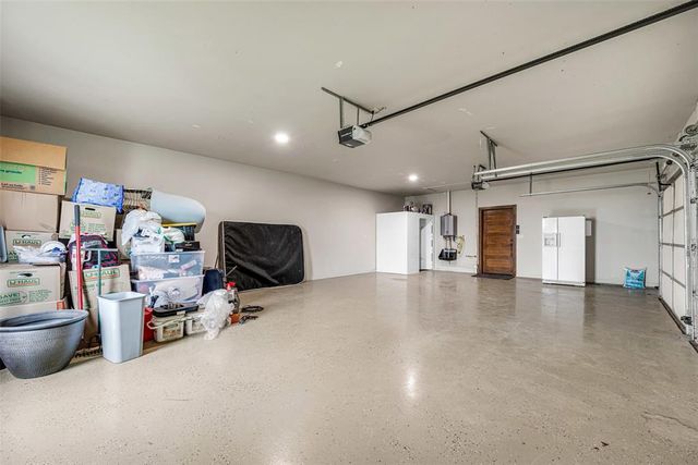 365 NW Mountain Lake Crest Crest, Lawton, OK 73507
