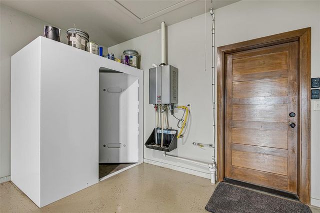 365 NW Mountain Lake Crest Crest, Lawton, OK 73507