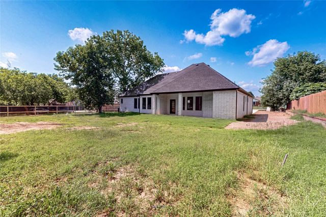 5108 Knight Drive, Fort Worth, TX 76140
