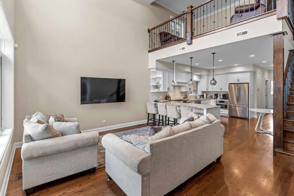 2913 S Lowe Avenue, Chicago, IL 60616 — photo 5