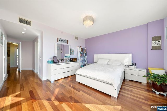 8100 River Road 1011, North Bergen, NJ 07047