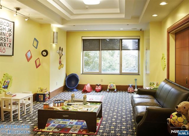 8100 River Road 1011, North Bergen, NJ 07047