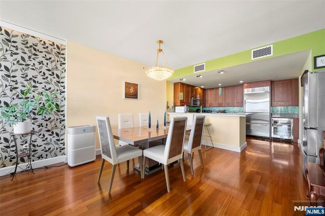 8100 River Road 1011, North Bergen, NJ 07047