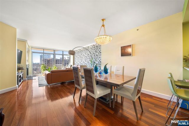 8100 River Road 1011, North Bergen, NJ 07047